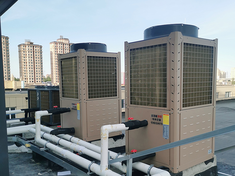盤錦飛界電競(jìng)賓館空氣能采暖空調(diào)熱水